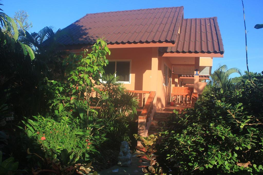 Hotel Baan Mek Lom Khao Lak Zewnętrze zdjęcie